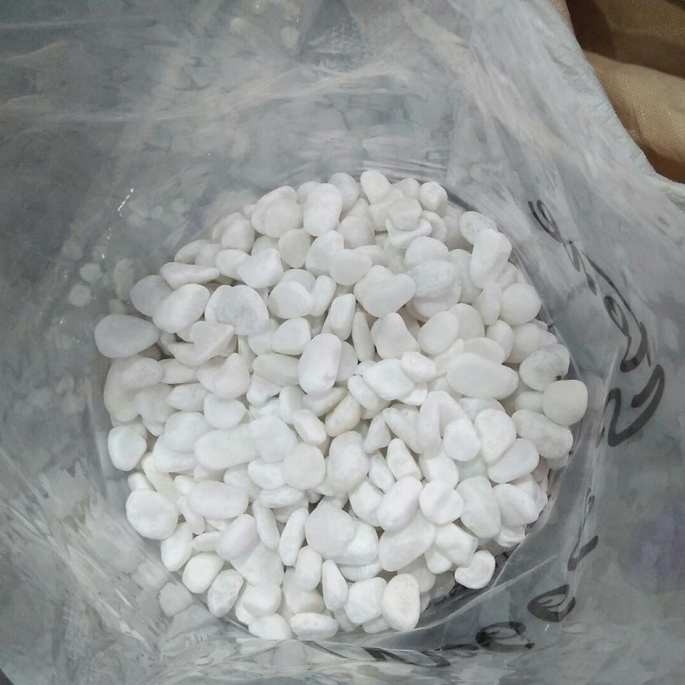 Natural Tumbled Pebble Smooth Round Snow White Pebble for Driveway, Landscaping Garden Outdoor Tumbled Pebbles Stone
