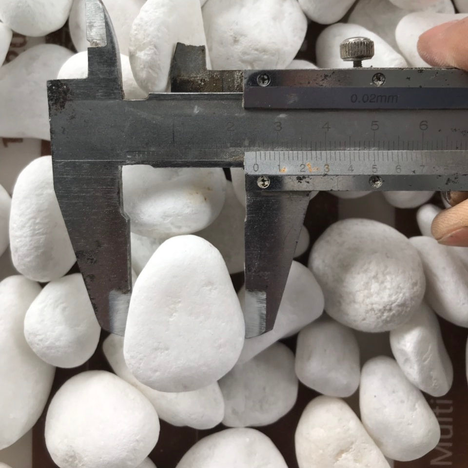 Wholesale Natural Tumbled Stone Snow White Tumbled Pebble Stone for Outdoor Landscaping Garden Pebble