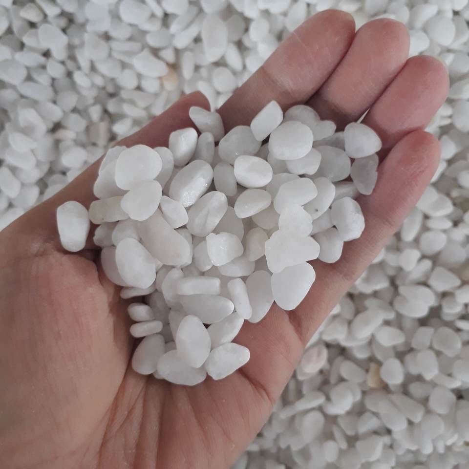 Vietnam Factory  Wholesale White Gravel Pebble Small Size for Decoration Aquarium Fish Tank Landscaping Tumbled White Pebbles