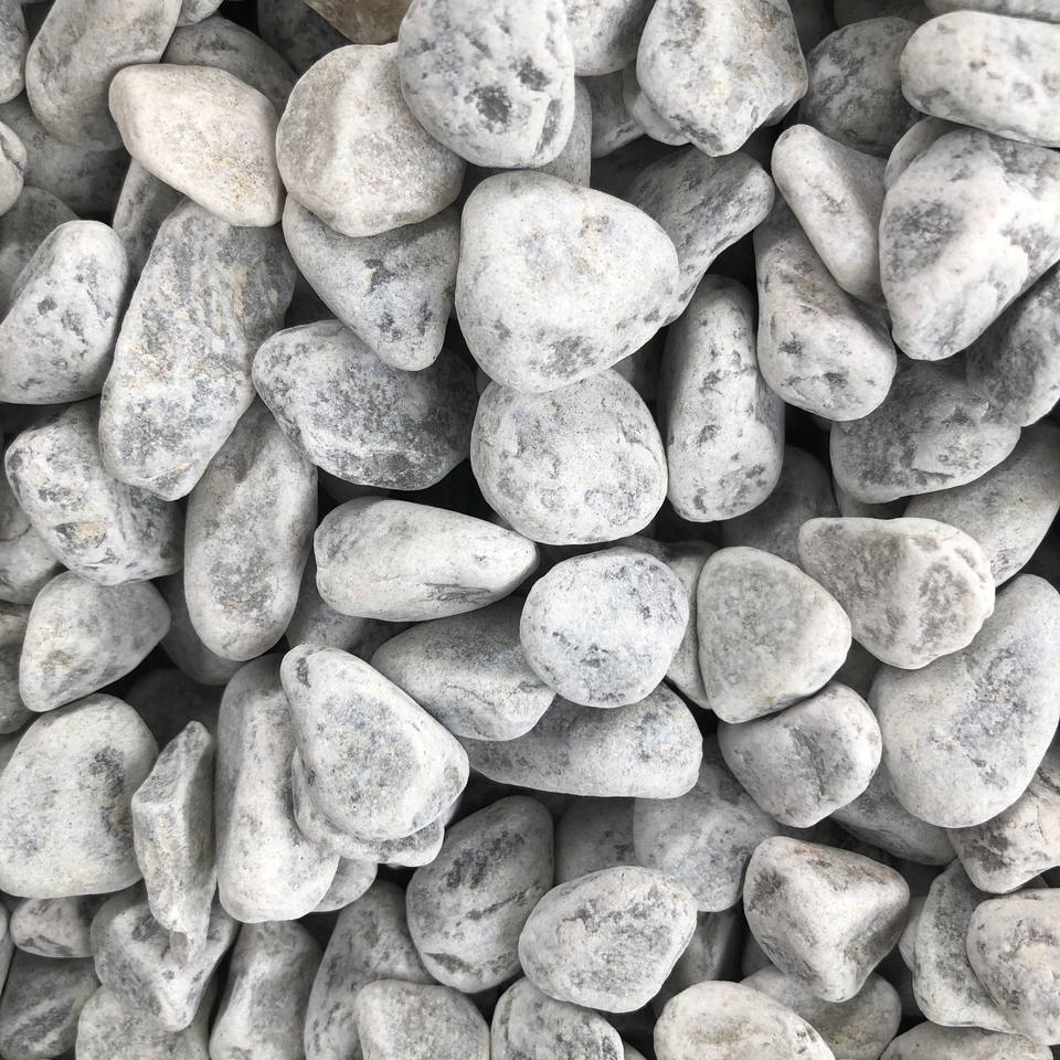 BEST QUALITY POLISHED PURE GREY PEBBLE STONE FROM VIETNAM PERFECT FOR HOME DECOR & HIGH END EXPORT TO THE USA & EUROPE