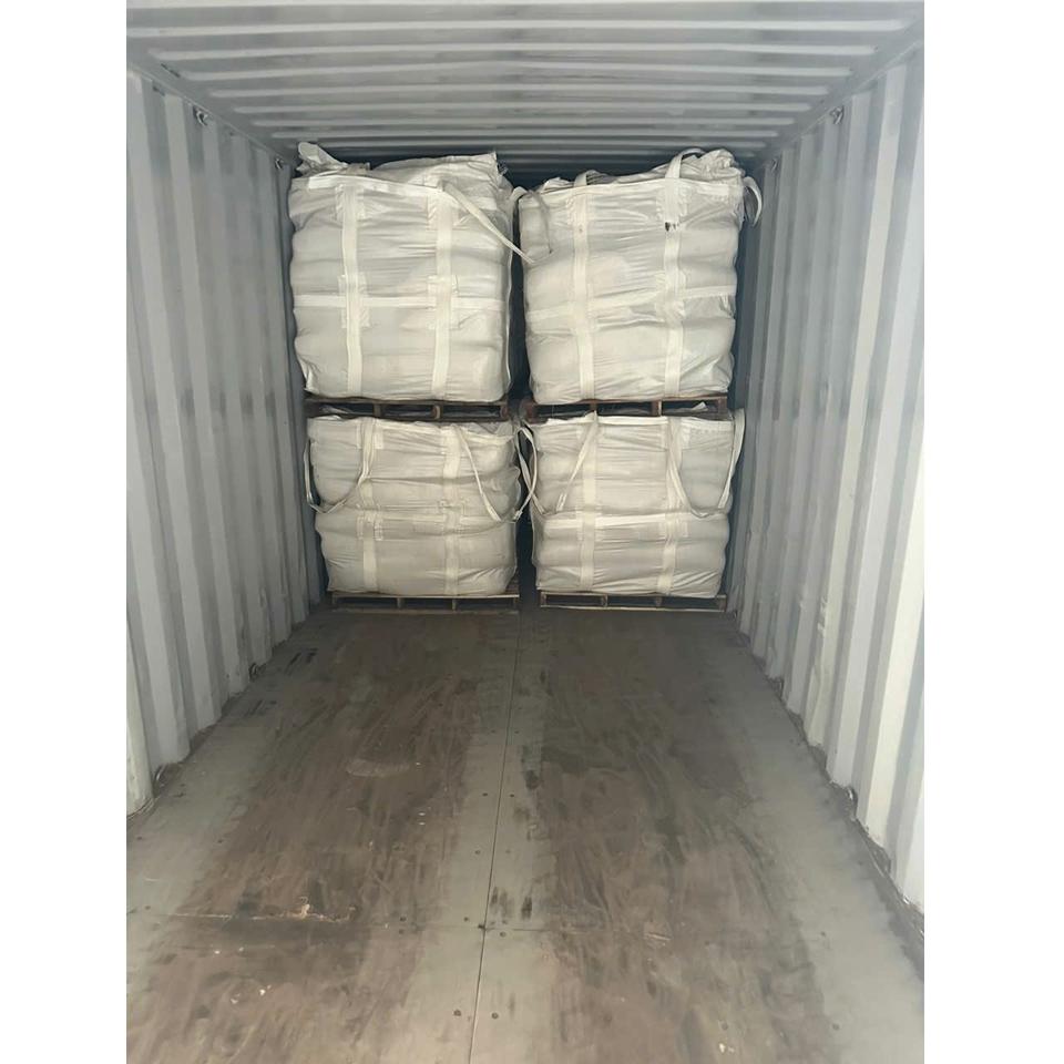 Cement Vietnam Origin 42.5R with Rapid Strength Gain and Clean Grey Finish Flexible Packaging