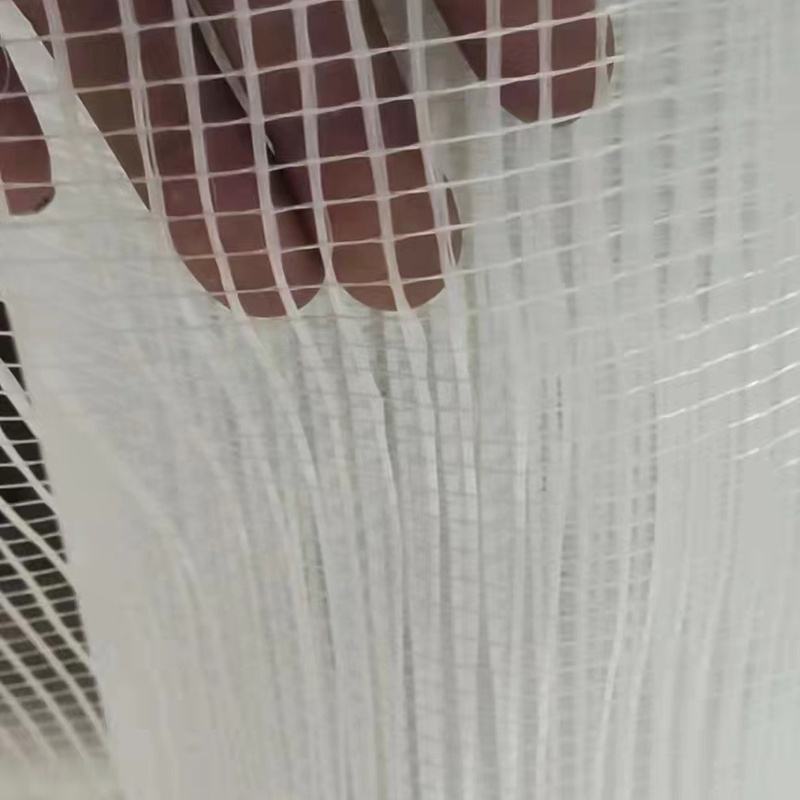 Sản xuất lưới sợi thủy tinh chịu kiềm 4*4mm chống nứt tường