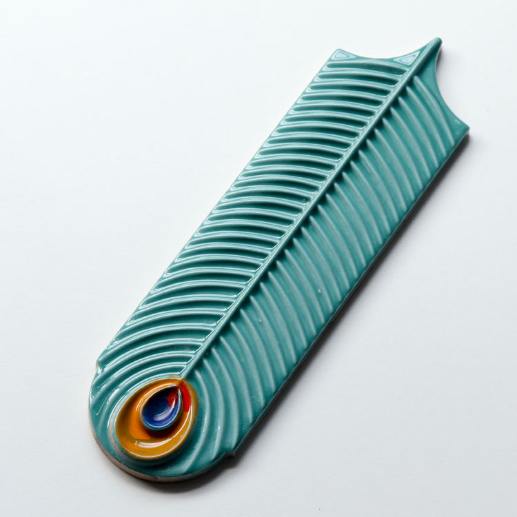 Gạch gốm sứ Foshan Trung Quốc 3D hình lông vũ xanh lá không đều dùng để trang trí tường