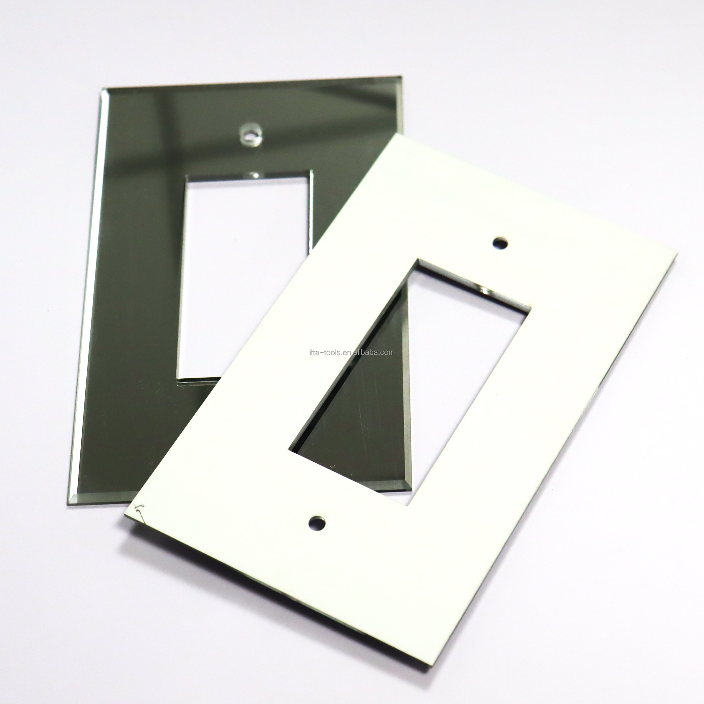 Mặt Gương Kính Cường Lực Thiết Kế Song Song Khuyến Mãi