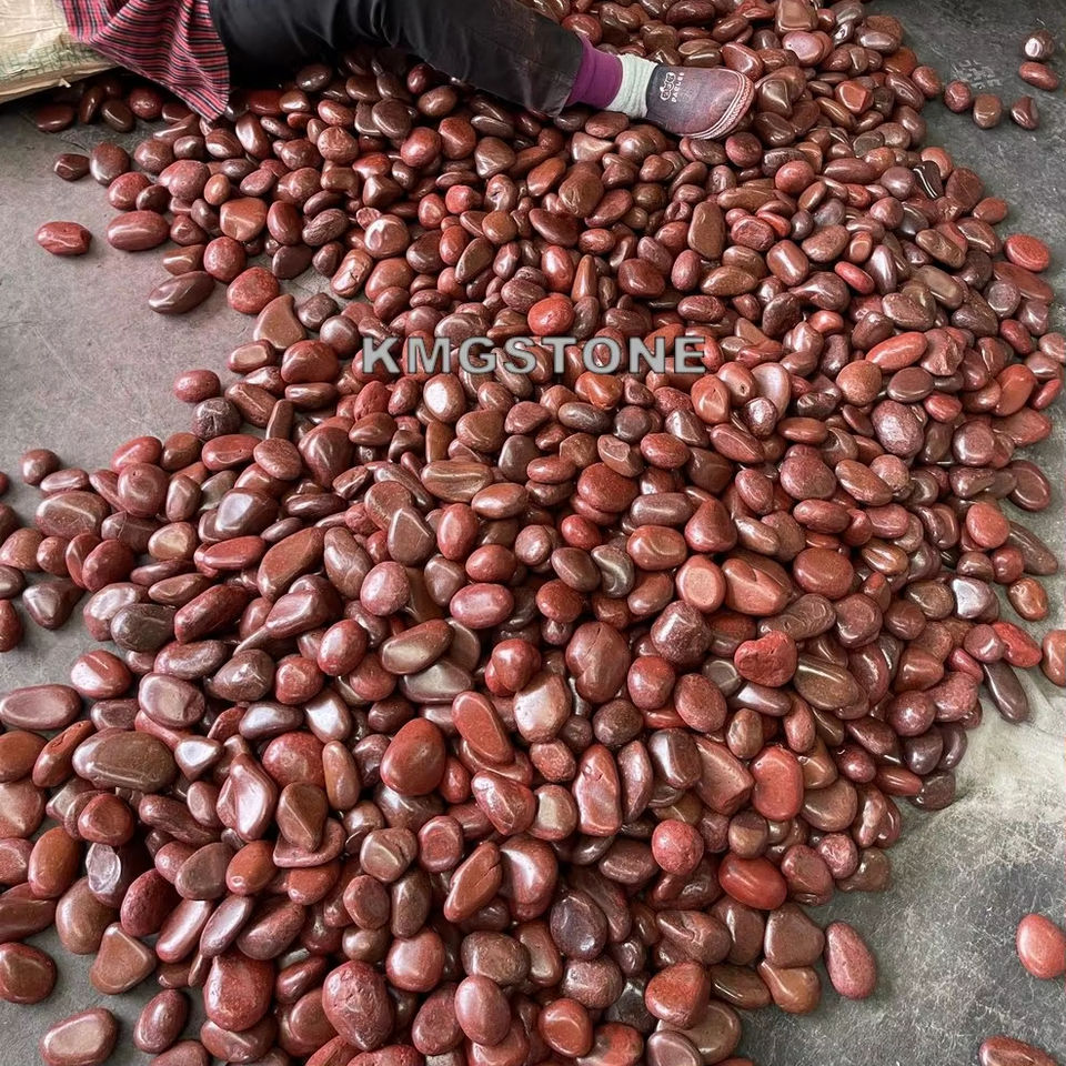 Đá sông đỏ được đánh bóng cao, dạng đá cuội, sỏi, đá dăm, bán trực tiếp từ nhà máy với giá tốt.