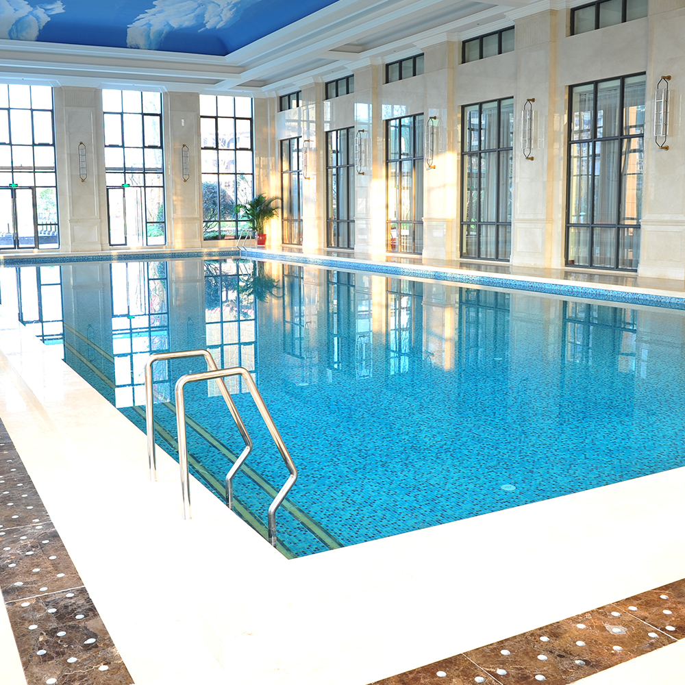 Gạch Lát Hồ Bơi Và Sàn Phòng Tắm Mosaic Kính Óng Ánh Trắng - Bán Trực Tiếp Từ Nhà Máy