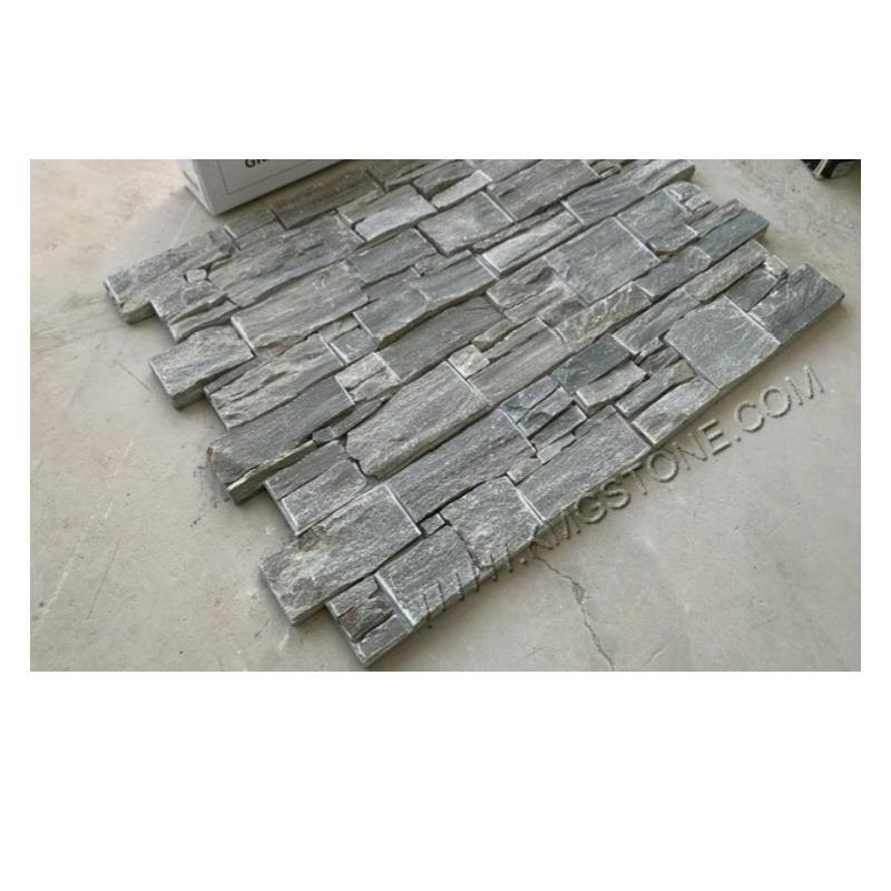 Tấm đá ốp xếp lớp đá phiến thạch anh xám ốp tường khu vực hồ bơi ngoài trời, đá văn hóa tự nhiên bề mặt chẻ thô