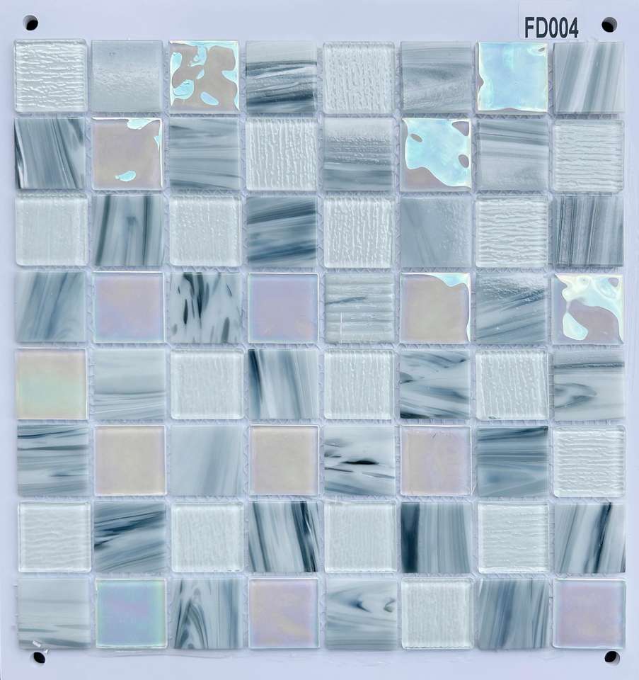 Gạch Hồ Bơi Mosaic Kính Pha Lê Nghệ Thuật Cầu Vồng Óng Ánh Ngọc Băng Xám