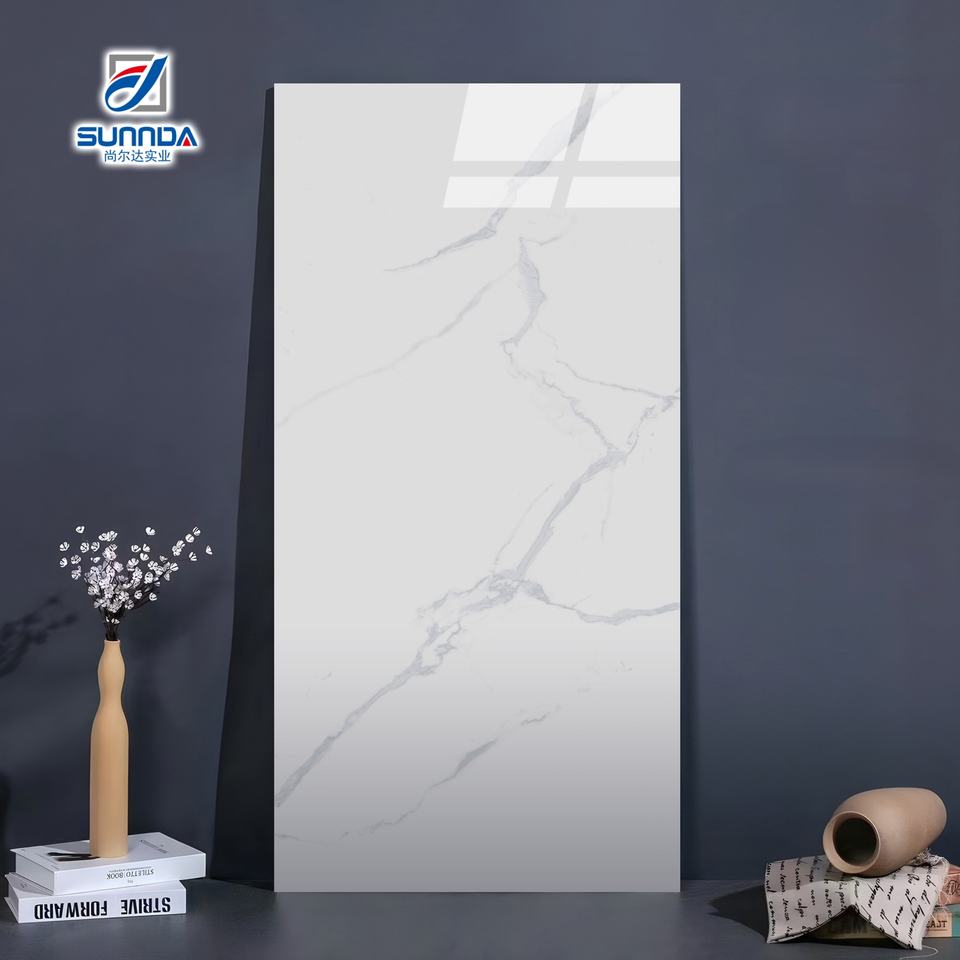 Gạch men mài bóng thiết kế đá cẩm thạch Carrara trắng 600x1200mm
