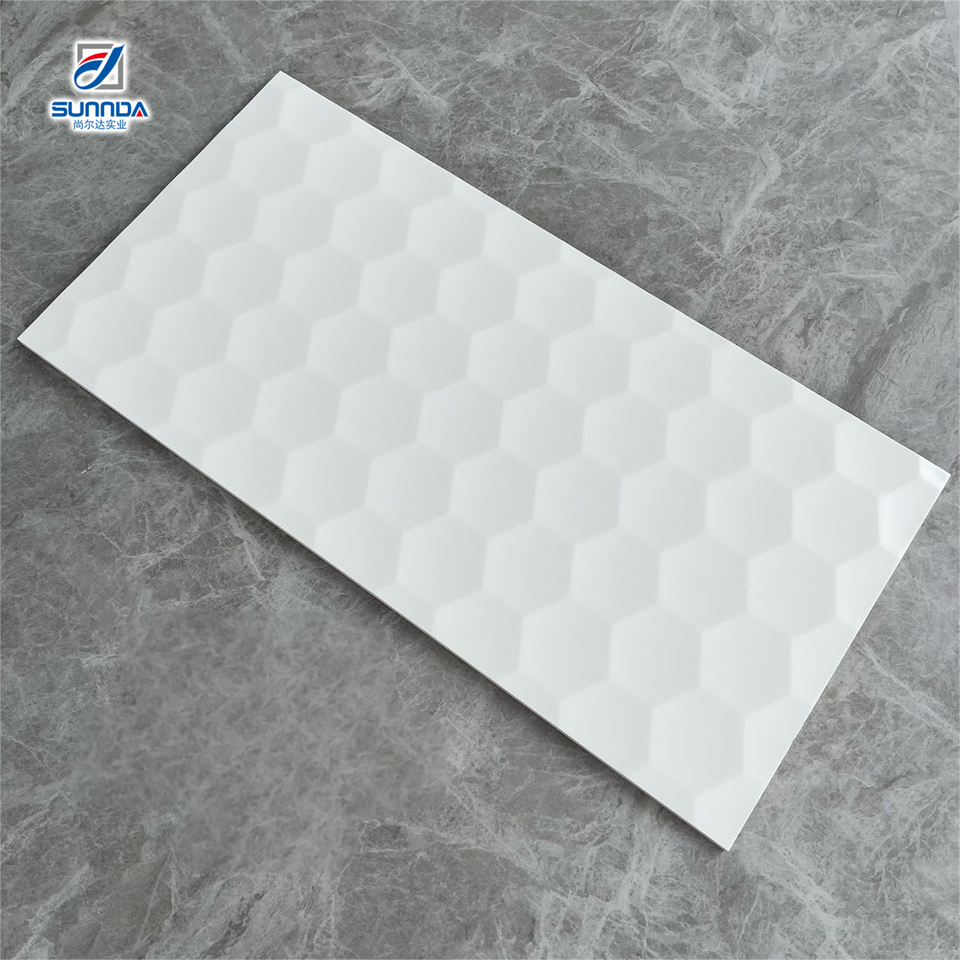 Gạch ốp tường nhà bếp và phòng tắm men bóng hiện đại 300x600mm