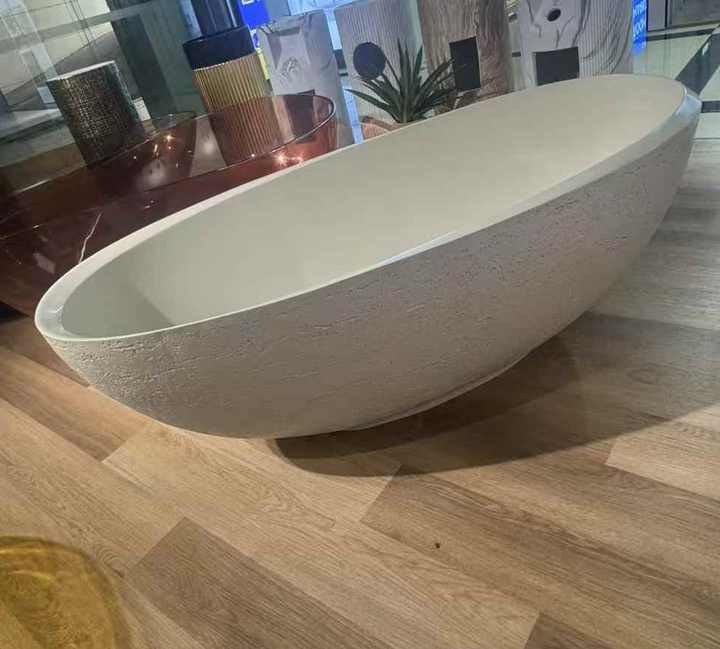 Bồn tắm tự đứng bằng đá nhân tạo travertin hiện đại
