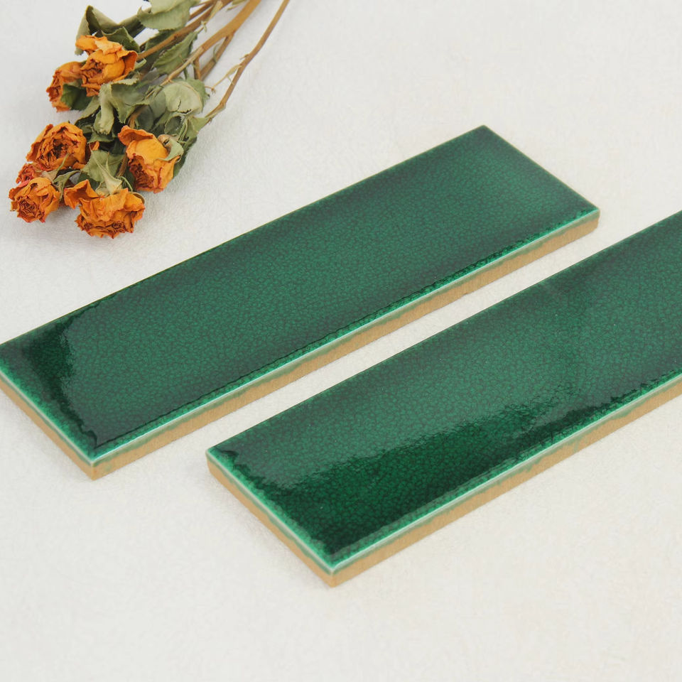 Gạch Ốp Tường 60X200 Retro Kiểu Gạch Viên Phong Cách Người Nổi Tiếng Trên Mạng, Dạng Thanh Dài Thủ Công, Họa Tiết Rạn Băng Màu Xanh Lá Đậm, Dùng Cho Quầy Bar Nhà Hàng