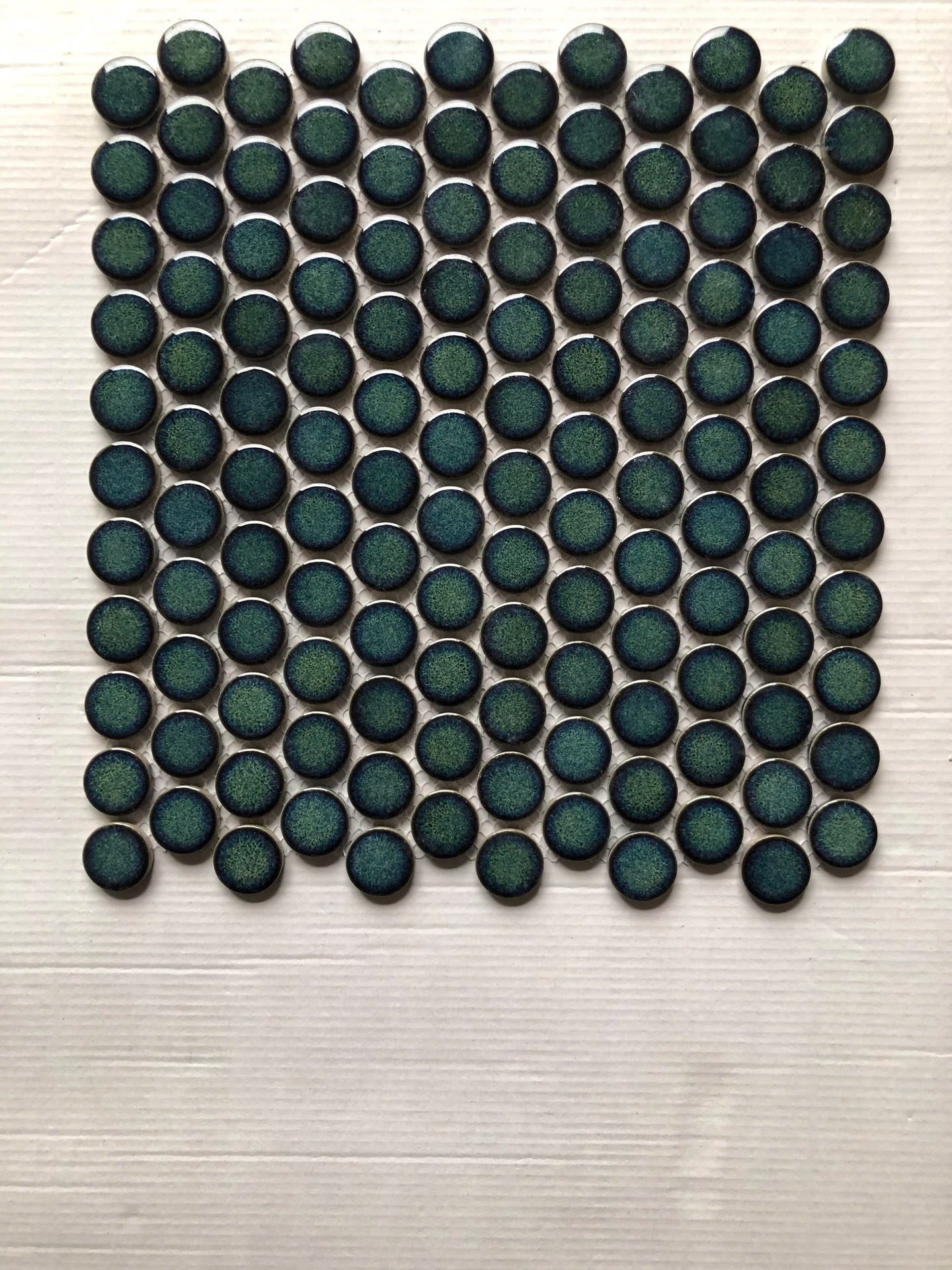 Gạch mosaic bi tròn  chip 19 màu xanh cổ vịt mã 19EB-D77