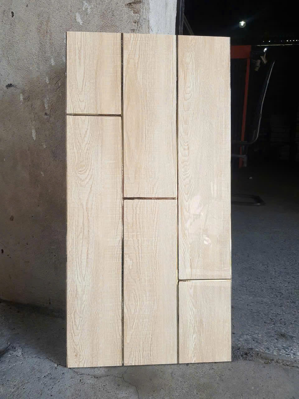 Gạch vân gỗ vàng nhạt nhũ kim 30x60 mã 2871A