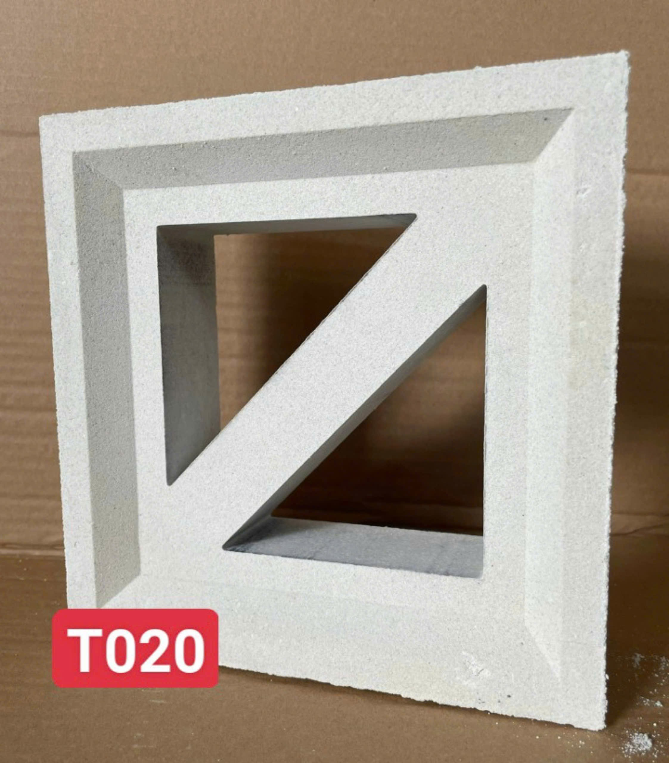 Gạch thông gió xi măng T020