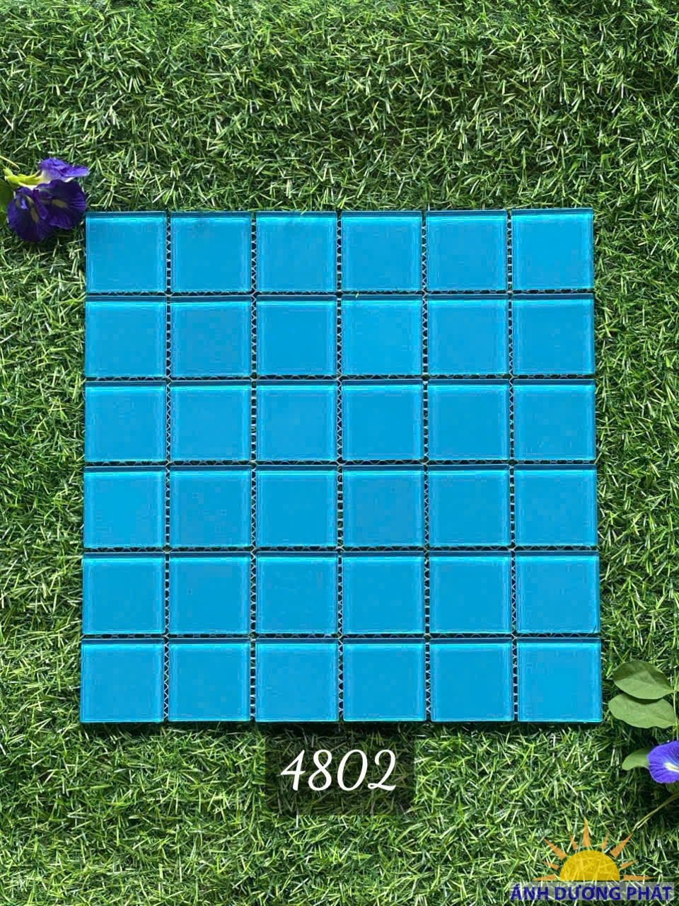 Gạch mosaic thủy tinh 4802