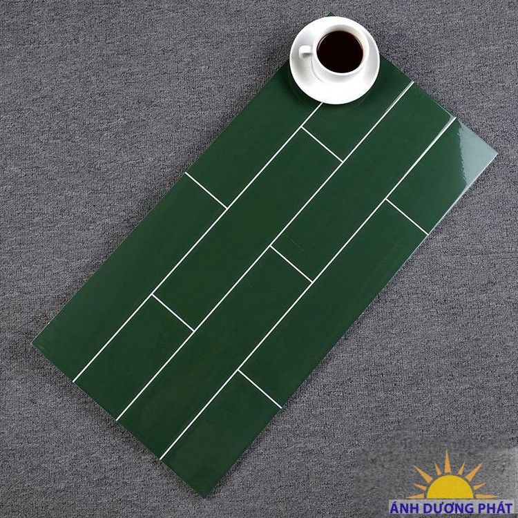 Gạch thẻ 30x60 màu xanh lá cây ốp bếp Bình Thuận