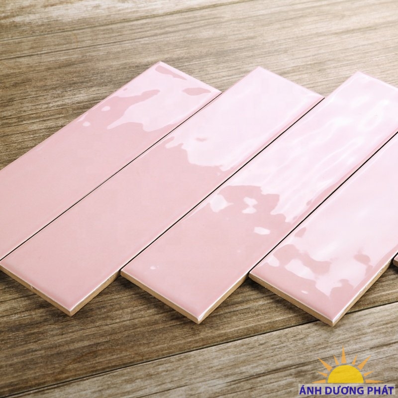GẠCH THẺ LƯỢN SÓNG 75X300 MÀU HỒNG