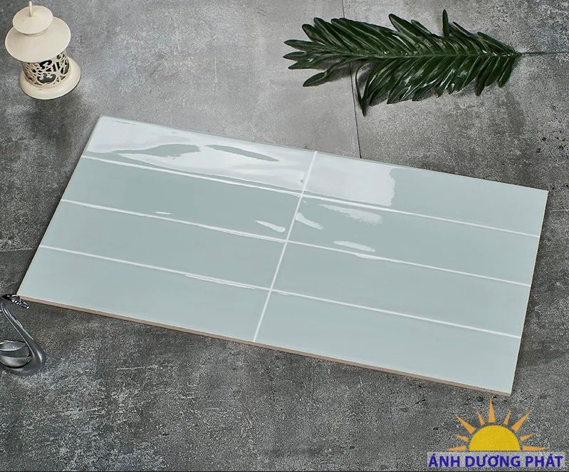 Gạch dán tường 300x600 màu xanh Tiền Giang bóng đẹp