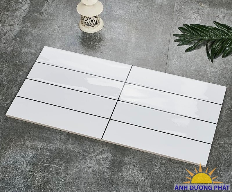 Gạch ốp tường nhà tắm màu trắng 30x60 giá rẻ hiện đại