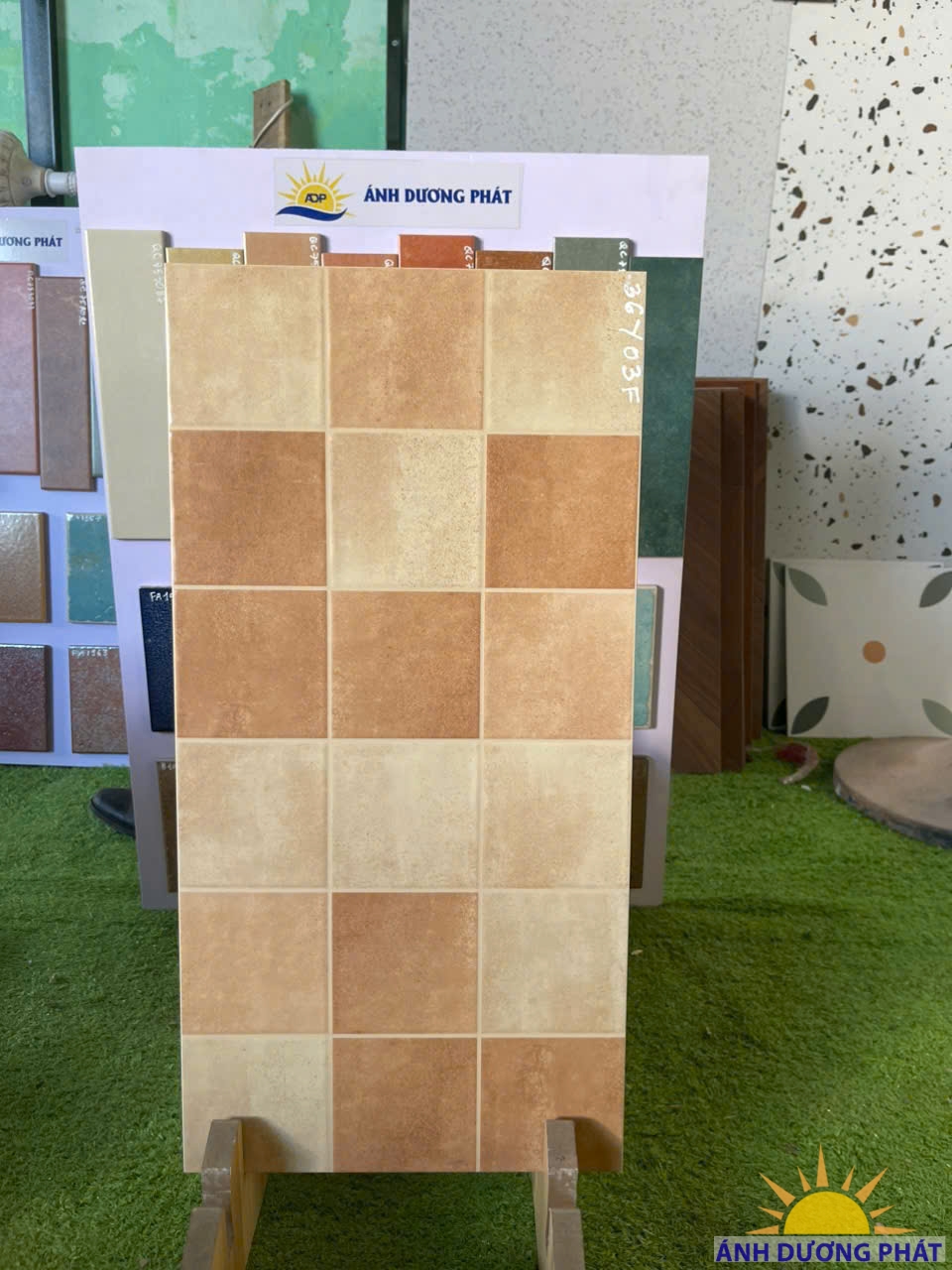 Gạch ốp tường 30x60 36Y03F