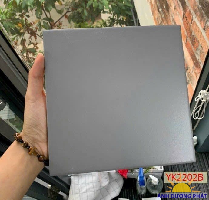 Gạch bông xưa 200x200 Tân Bình màu xám mờ mới