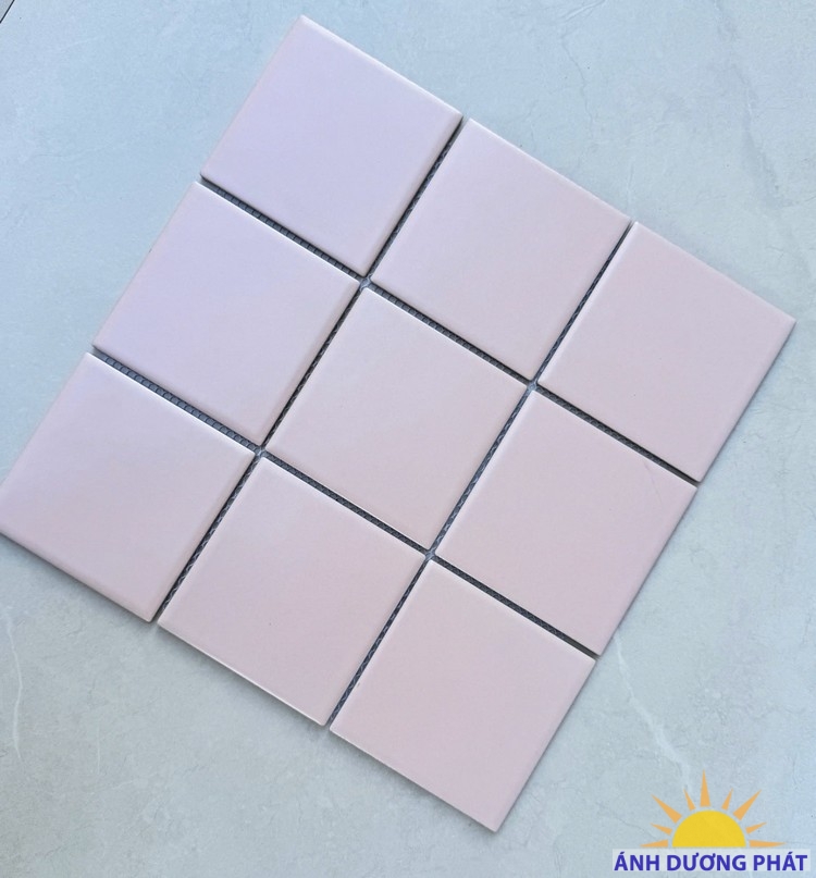 Gạch 10x10 màu hồng men mờ Đồng Tháp đẹp dịu dàng
