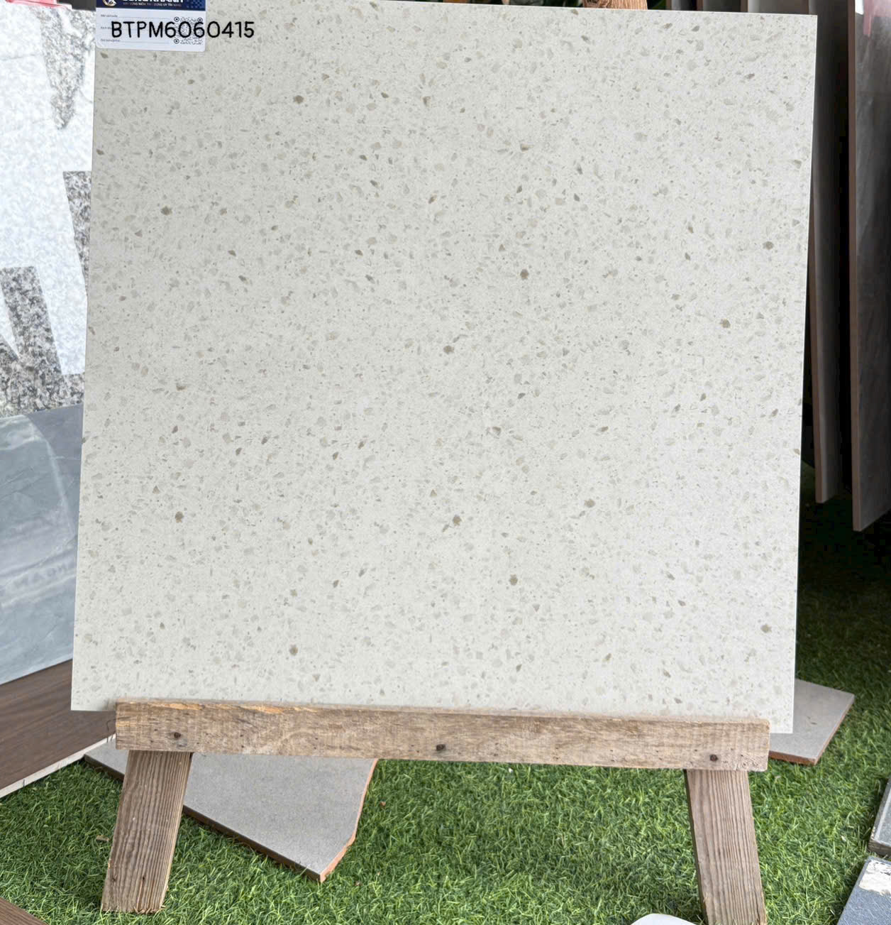 Gạch lát nền 60x60 CMC mã BTPM6060415 loại 1