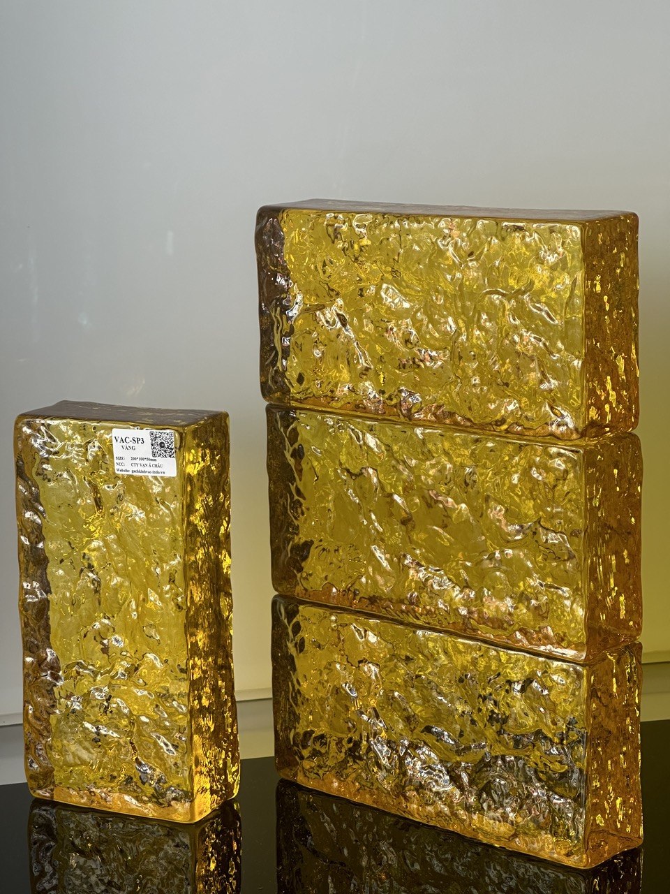Gạch Kính Khối Đặc Sp3-Vàng