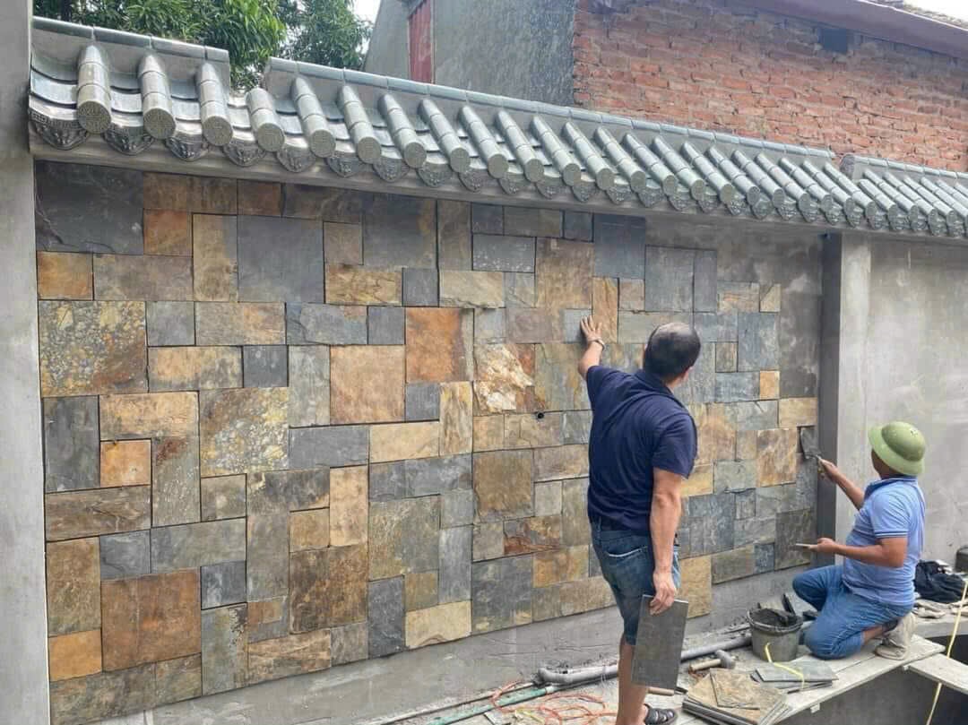 Đá Đa Sắc Ốp Tường Cổ Điển: Thổi Hồn Cổ Kính Vào Không Gian Hiện Đại