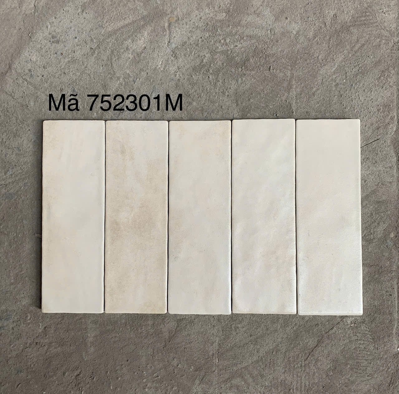 Gạch thẻ be men mờ KT 75x230mm (1h/0.97m/56v/17.5kg) mã LAN752301M