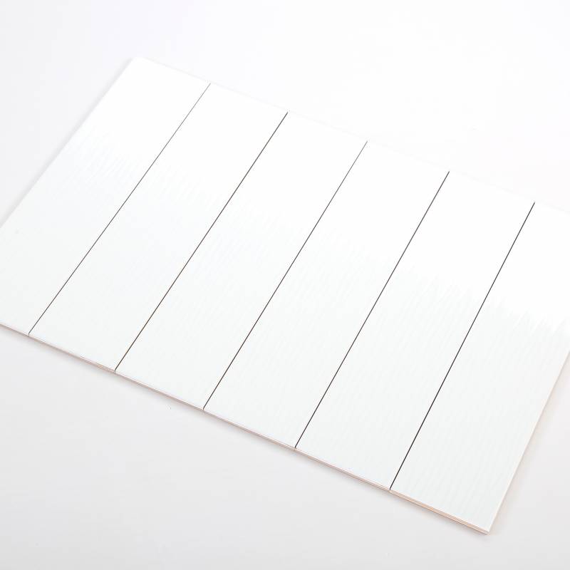 Gạch khuôn trắng bóng 100x400mm mã NGT_M1400B_MDC