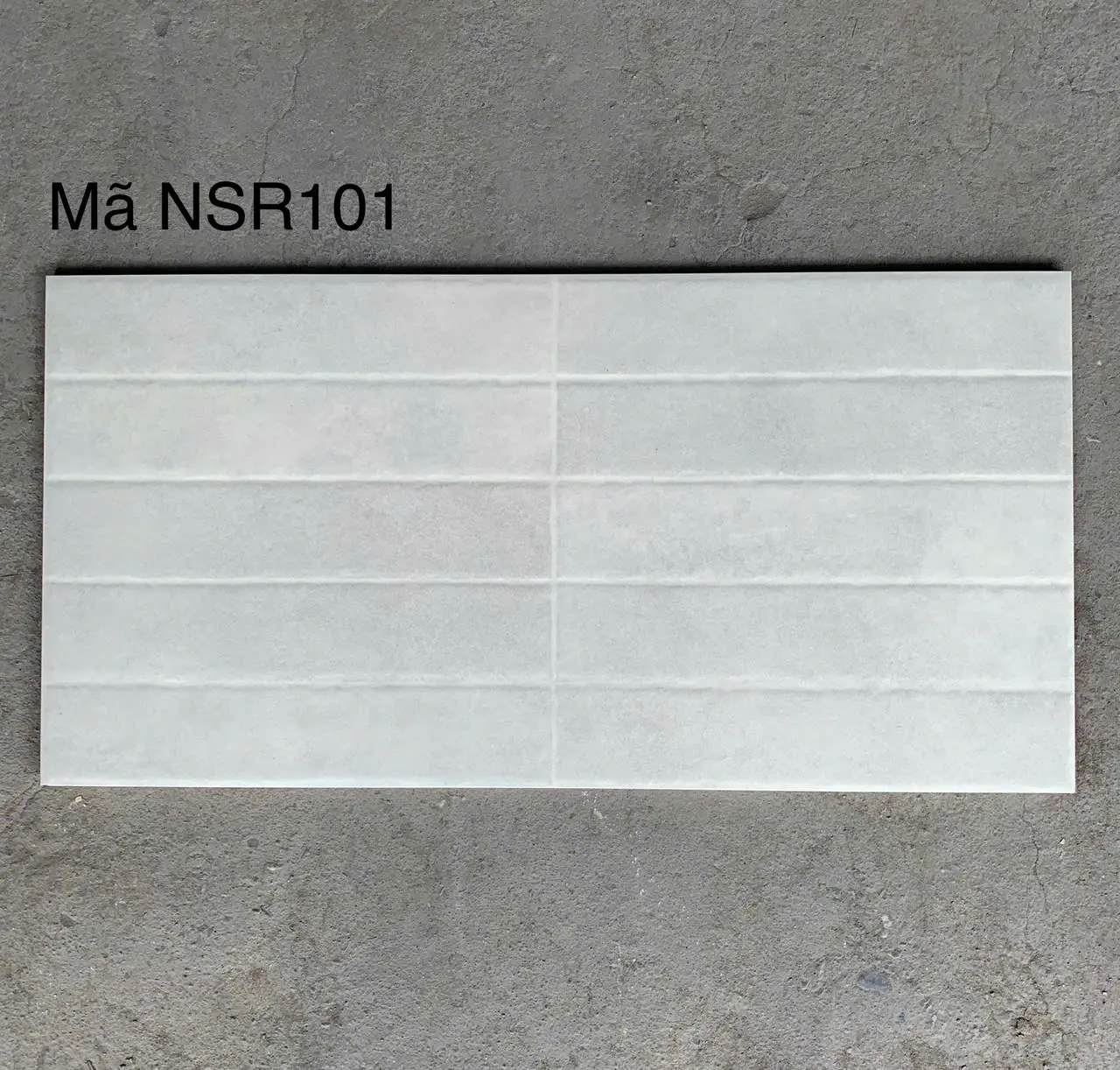 Gạch giả thẻ Trung Quốc, Xám loang mờ, KT 300x600 mm, NSR101 (1 hộp/ 8 viên/ 1.44m2)